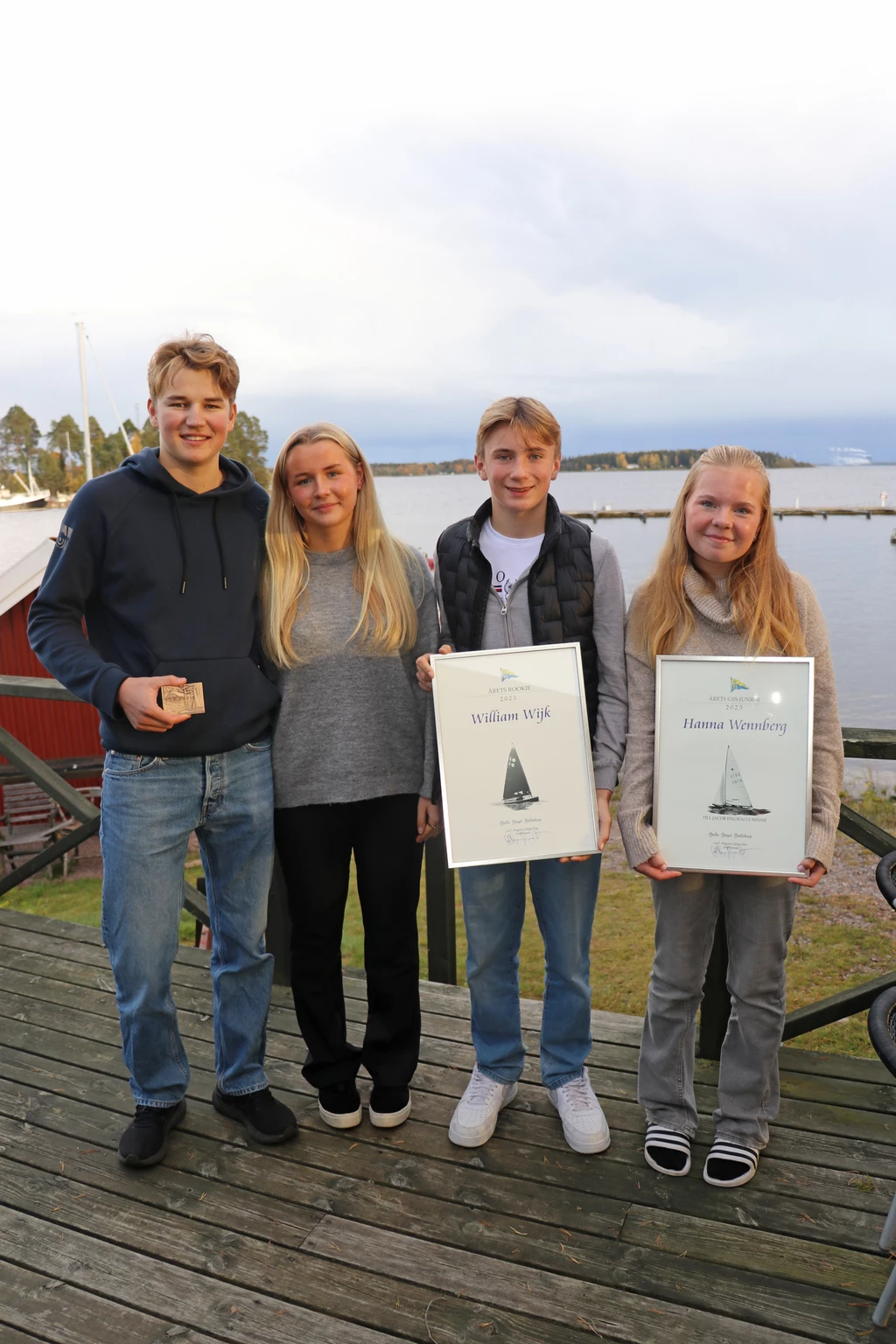 Fr v: Edwin Åberg, Elsa Åberg, William Wijk, Hanna Wennberg